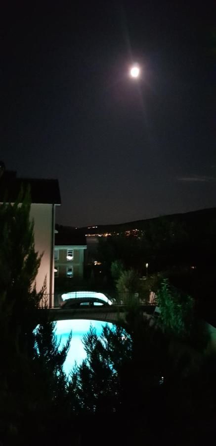 Апартаменты Porto Bello Gold (See view & Swimming pool) Баошичи-14
